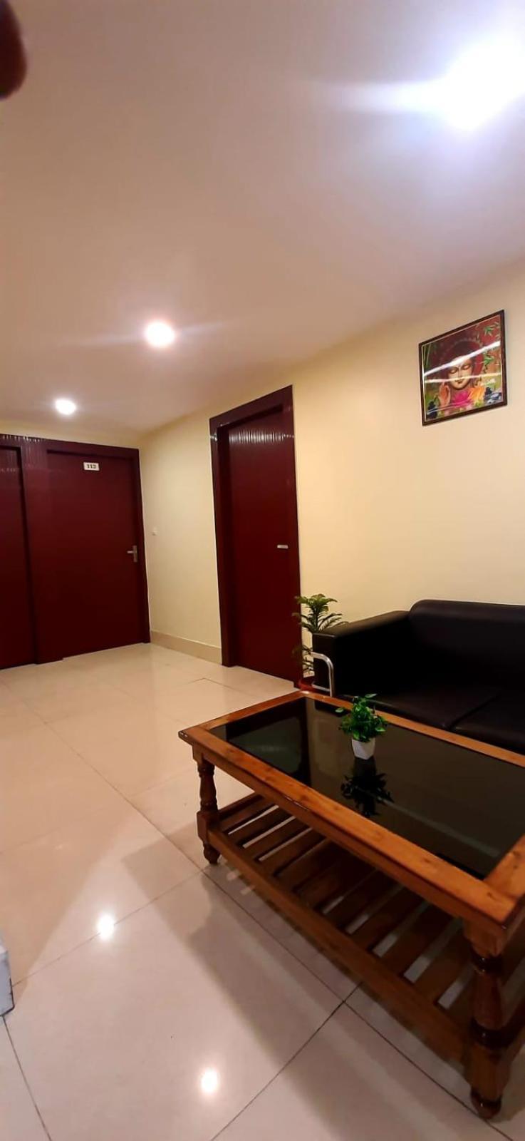 Gamharia Hotel The Avenue מראה חיצוני תמונה